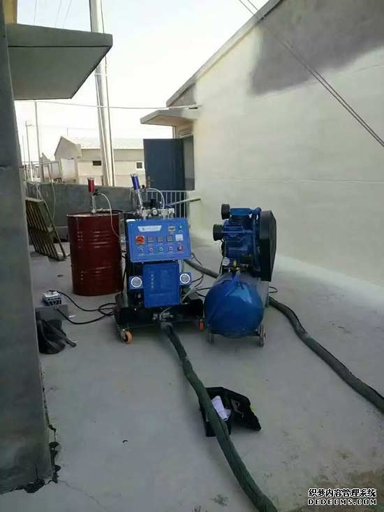 聚脲是耐磨防水涂層領(lǐng)域的新材料(圖2) 屋頂防水聚脲噴涂施工