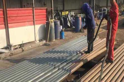 地埋聚脲噴涂防腐鋼管 聚脲防腐管道施工機(jī)器(圖3) 聚脲防腐管道施工