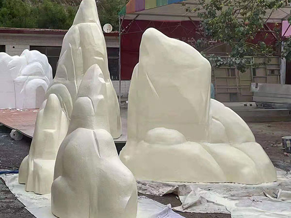 泡沫雕刻噴涂做硬化處理的好處(圖3) 泡沫雕刻噴涂做硬化處理