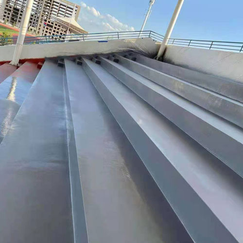 體育看臺(tái)防水聚脲施工噴涂設(shè)備(圖4) 體育看臺(tái)防水聚脲施工噴涂案例