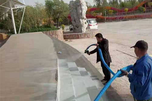 聚脲專用噴涂機 JNJX-H-T40(圖2) 專用聚脲噴涂體育看臺案例