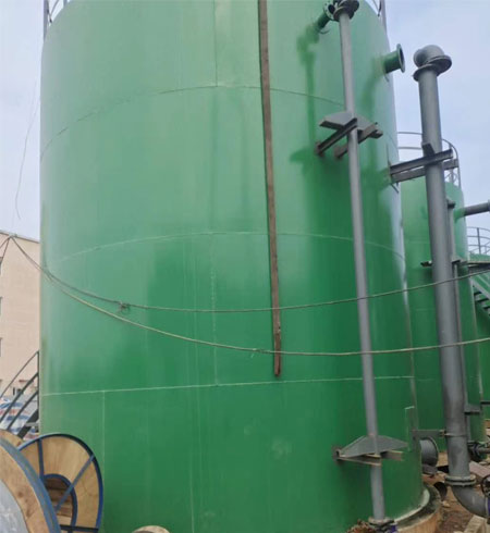 除鹽水箱防腐聚脲噴涂施工價格(圖2) 除鹽水箱防腐