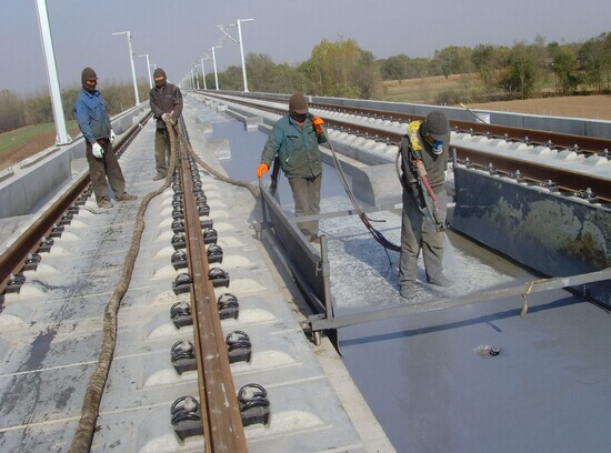 鐵路聚脲防腐防水噴涂(圖1) 鐵路聚脲防腐防水噴涂